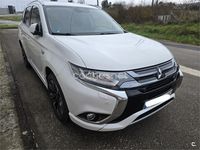 Usado Mitsubishi Outlander P-HEV 203 CV (149 kW) 2016 Blanco SUV