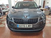 Usado Skoda Karoq Ambition 150 CV (110 kW) 2022 Gris / plata SUV