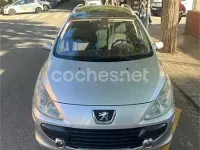 Usado Peugeot 307 136 CV (100 kW) 2007 Gris / plata Familiar