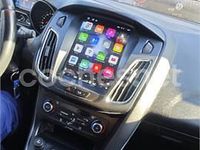 Usado Ford Focus Trend 125 CV (91 kW) 2016 Gris / plata Berlina