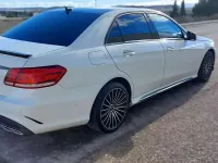 Usado Mercedes E220 Elegance 170 CV (125 kW) 2016 Blanco Berlina