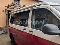 Usado VW Caravelle 150 CV (110 kW) 2023 Rojo Monovolumen