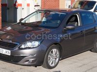 Usado Peugeot 308 Style 120 CV (88 kW) 2015 Gris / plata Berlina