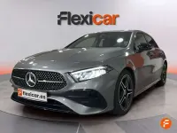 Usado Mercedes A180 136 CV (100 kW) 2025 Gris Berlina