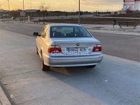 Usado BMW 530 231 CV (169 kW) 2002 Gris / plata Berlina