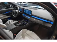 Usado BMW M5 Comfort Edition 727 CV (534 kW) 2025 Gris / plata Berlina
