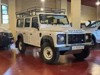 Usado Land Rover Defender SE 122 CV (89 kW) 2016 Blanco Familiar