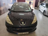 Usado Peugeot 207 90 CV (66 kW) 2007 Negro Berlina