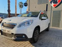 Usado Peugeot 2008 Access 82 CV (60 kW) 2015 Blanco SUV