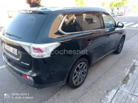 Usado Mitsubishi Outlander Motion 150 CV (110 kW) 2014 Negro SUV