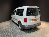 Usado VW Caddy Maxi Pro 102 CV (75 kW) 2020 Blanco Monovolumen