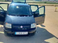 Usado Fiat Panda Active 69 CV (50 kW) 2010 Negro Utilitario