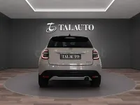 Usado Fiat 600 La Prima 110 CV (80 kW) 2025 Beige SUV