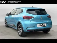 Używany Renault Clio V LIMITED 91 KM (66 kW) 2022 Niebieski Sedan/Limuzyna