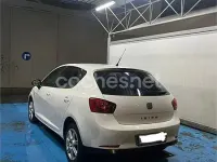 Usado Seat Ibiza Style 105 CV (77 kW) 2010 Blanco Berlina