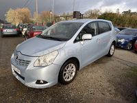 Käytetty Toyota Verso Live 126 HP (92 kW) 2011 Valkoinen Tila-auto