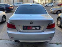 Usado BMW 530 Comfort Edition 272 CV (200 kW) 2007 Gris / plata Berlina