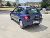 Usado Renault Clio Authentique 75 CV (55 kW) 2007 Azul Utilitario