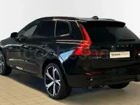 Usado Volvo XC60 Plus 350 CV (257 kW) 2022 Negro SUV