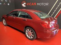 Usado Chrysler Sebring Limited 140 CV (102 kW) 2009 Granate Berlina
