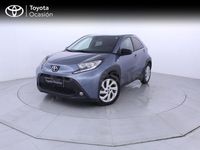 Usado Toyota Aygo X Play 72 CV (52 kW) 2024 Gris / plata SUV