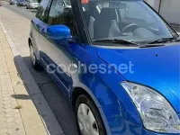Usado Suzuki Swift GLX 92 CV (67 kW) 2006 Azul Utilitario