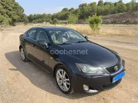 Usado Lexus IS220d Luxury Line 177 CV (130 kW) 2006 Gris / plata Berlina
