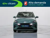 Usado Hyundai i10 67 CV (49 kW) 2024 Verde Utilitario