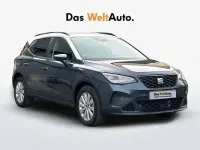 Usado Seat Arona Style 110 CV (80 kW) 2024 Gris / plata SUV