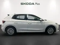 Usado Skoda Fabia 80 CV (58 kW) 2024 Blanco Utilitario