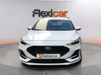 Usado Ford Focus Active 155 CV (114 kW) 2022 Blanco Familiar