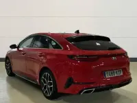 Usado Kia Ceed GT GT-Line 140 CV (102 kW) 2019 Rojo Utilitario