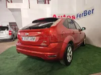 Usado Ford Focus Trend 109 CV (80 kW) 2008 Naranja Berlina