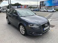 Usado Audi A3 Ambition 140 CV (102 kW) 2012 Gris Utilitario