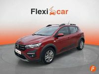 Usado Dacia Sandero Expression 101 CV (74 kW) 2022 Rojo Utilitario