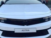 Usado Opel Astra 114 kW (156 CV) 2023 Arktis white Berlina