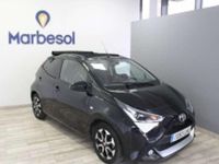 Usado Toyota Aygo X-wave 72 CV (52 kW) 2020 Negro Utilitario