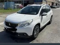 Usado Peugeot 2008 Style 110 CV (80 kW) 2016 Blanco SUV