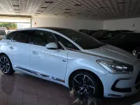 Usado Citroën DS5 200 CV (147 kW) 2012 Blanco Utilitario