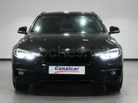 Usado BMW 318 Comfort Edition 150 CV (110 kW) 2017 Negro Familiar