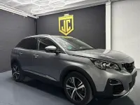 Usado Peugeot 3008 Allure 130 CV (95 kW) 2021 Gris / plata SUV