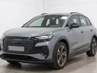 Usado Audi Q4 e-tron S-Line 219 kW (299 CV) 2023 Gris SUV