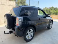Usado Suzuki Grand Vitara 129 CV (94 kW) 2006 Negro SUV