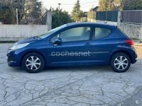 Usado Peugeot 207 90 CV (66 kW) 2010 Azul Berlina