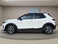 Usado Kia Stonic 100 CV (73 kW) 2021 Blanco SUV