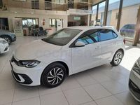 Usado VW Polo Life 95 CV (69 kW) 2023 Blanco Utilitario