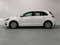 Usado Hyundai i30 110 CV (80 kW) 2022 Blanco Utilitario