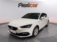 Usado Seat Leon Style 110 CV (80 kW) 2024 Blanco Berlina