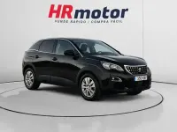 Usado Peugeot 3008 Active 130 CV (95 kW) 2018 Negro SUV