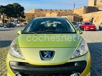 Usado Peugeot 207 90 CV (66 kW) 2007 Verde Berlina